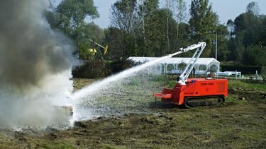 Croacia presenta robot bombero para combatir el fuego en áreas inaccesibles