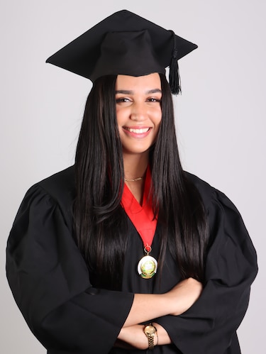 La Universidad de Panamá presenta a los graduados de su Facultad de Derecho y Ciencias Políticas