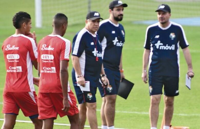 Gallego va con todo ante Bermudas