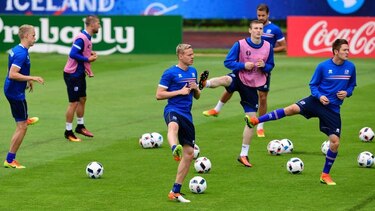 Islandia ahora va por el dueño de la fiesta, Francia