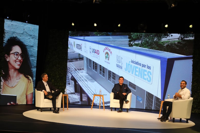 Innovatón activa la Alianza por los Jóvenes Panameños