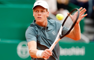 Carlos Alcaraz vs. Jannik Sinner: por el trono y MonteCarlo