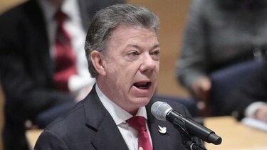 Presidente de Colombia pidió la 'renuncia protocolaria' a todo su gabinete