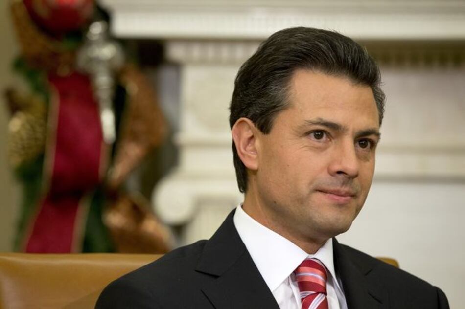 Presidente de México hace cambios en su gabinete