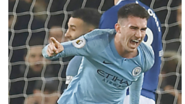 Manchester City gana en partido adelantado
