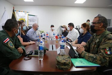 Seguridad fronteriza y flujo migratorio son analizados por autoridades de Panamá y Costa Rica