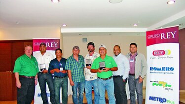 Grupo Rey reconoce a productores chiricanos