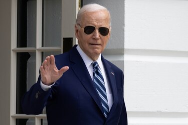 Biden acusa a China de ‘hacer trampas’ al anunciar nuevos aranceles a productos chinos