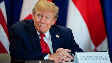 Trump pierde apoyo entre los votantes latinos a un mes de las legislativas, según sondeo