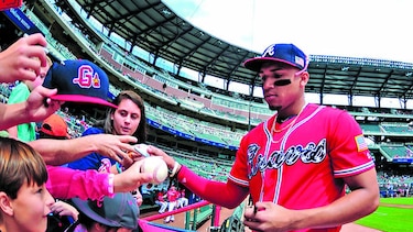 Águilas pegan primero en final dominicana