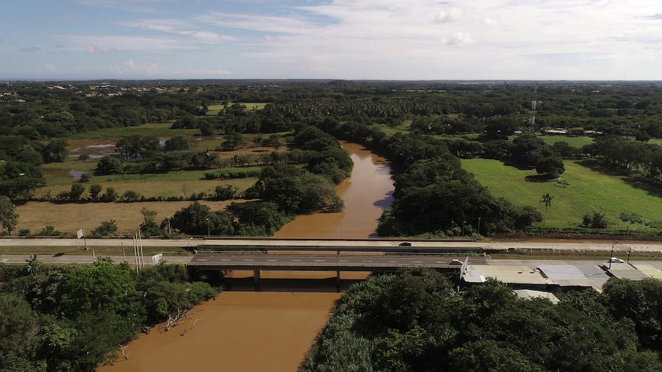 Azuero: potabilizadoras reactivan suministro desde esta medianoche, pero agua no es apta para el consumo humano