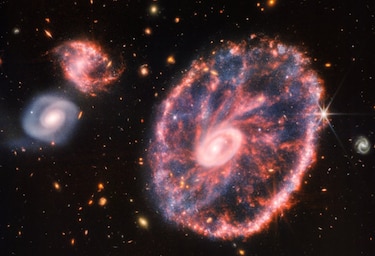 El telescopio James Webb revela una nueva imagen de la Galaxia Rueda de Carro