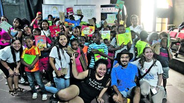 Fundación Tagarópulos celebra día cultural en Colón