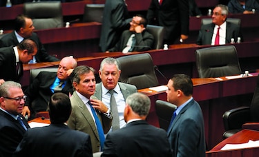Partidos se repartirían la Comisión de Credenciales