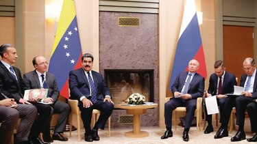 Los rusos se quedan en Venezuela, afirma el Kremlin