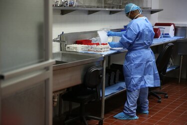 Minsa anuncia convocatoria para contratar a 50 médicos especialistas