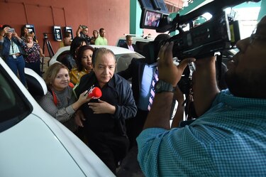 El sacerdote David Cosca continúa suspendido por la Iglesia; confirma la Arquidiócesis