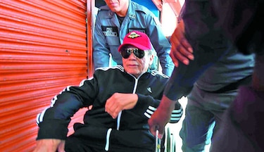 Manuel Antonio Noriega sigue débil y en coma, pero ya no tiene hemorragia, dice su abogado