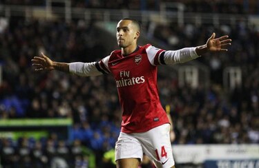 Arsenal gana con un gol de Arteta y se mete en zona Champions