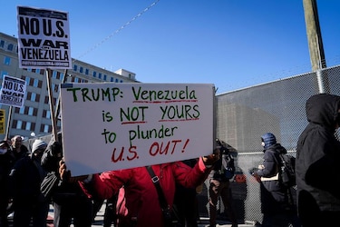 Por qué las acciones de Trump en Venezuela pueden sentar un precedente para regímenes autoritarios en todo el mundo