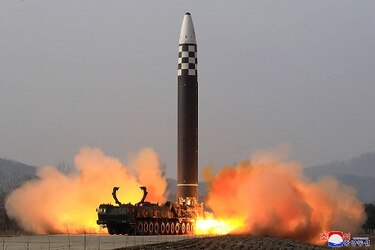 Estados Unidos anuncia nuevas sanciones tras ensayo de misil de Corea del Norte