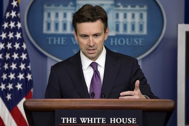 La Casa Blanca dice que Estados Unidos está "en guerra contra el Estado Islámico"