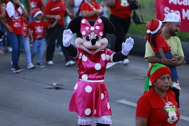 San Miguelito celebra ‘Una Navidad más bonita’ con colorido desfile