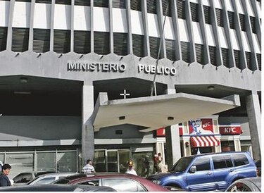 Tres empresarios se carean en la Fiscalía Anticorrupción por el caso del Sistema de Riego de Tonosí