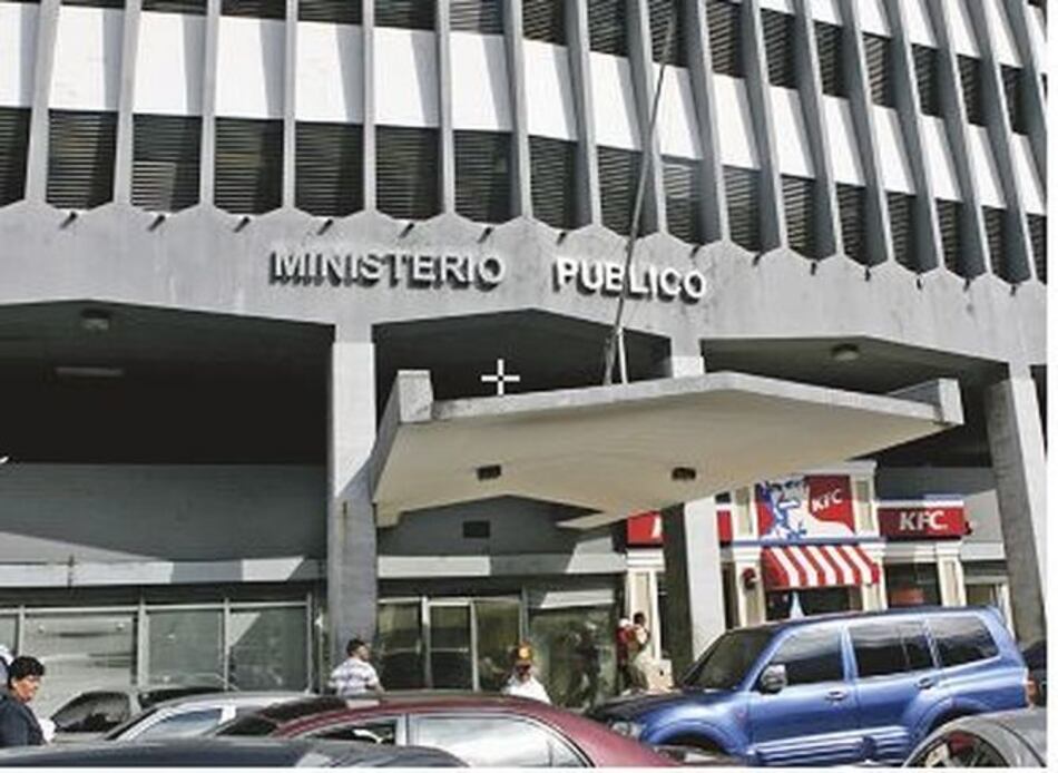 Tres empresarios se carean en la Fiscalía Anticorrupción por el caso del Sistema de Riego de Tonosí