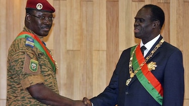 El presidente interino de Burkina Faso, liberado por los golpistas