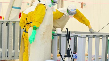 Gobierno de Liberia confirma solo cinco casos de ébola