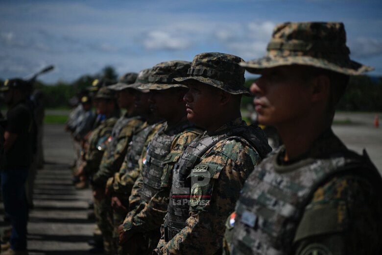 ‘Para el crimen organizado, es más fácil mover a una persona que un kilo de droga’: ministro Juan Manuel Pino