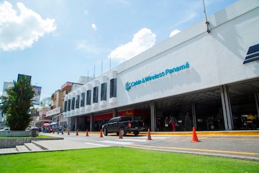 C&W Panamá completó compra de las operaciones de Claro por $200 millones