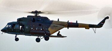 Desaparece helicóptero del ejército con 16 militares a bordo