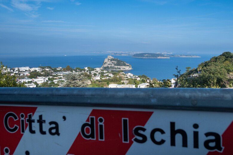 Aenaria: la fascinante historia de la ciudad italiana que quedó sumergida hace 2,000 años tras una erupción volcánica