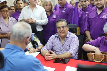 Carlos Raúl Piad entra en la contienda por la presidencia del Partido Panameñista: inscribe su candidatura