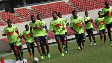 Panamá contra Costa Rica en el Rommel Fernández