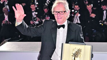Ken Loach se alza en Cannes