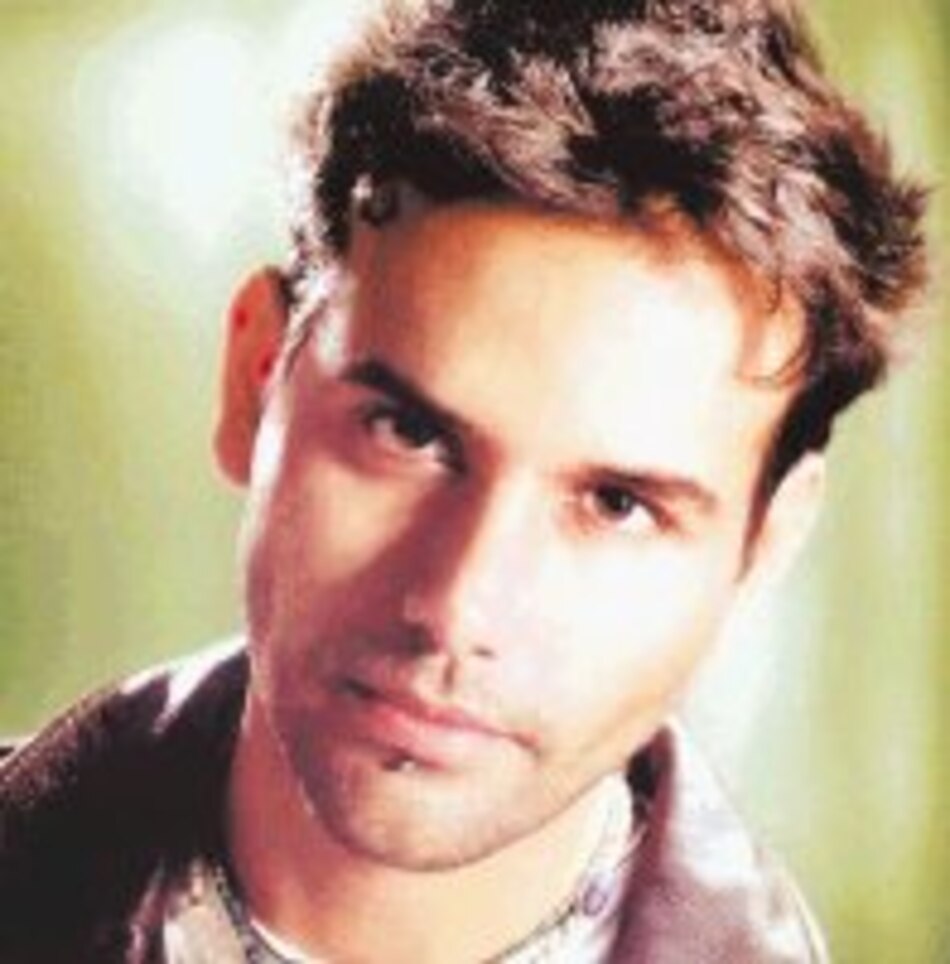 Jaren conquista con su música