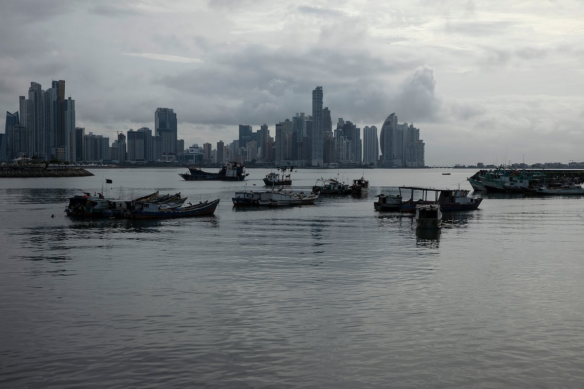 Panamá necesita una brújula