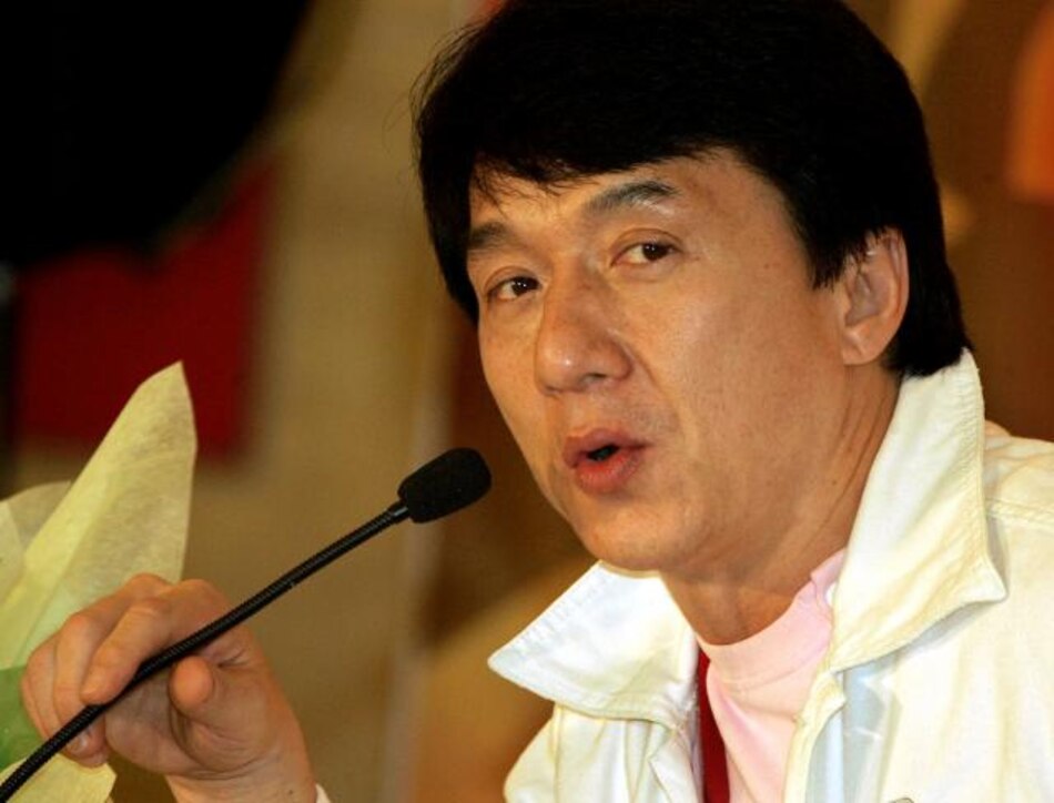 Detienen a hijo de Jackie Chan por drogas en China