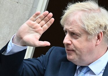 Johnson visitará Polonia el jueves tras comprometerse a enviar más soldados