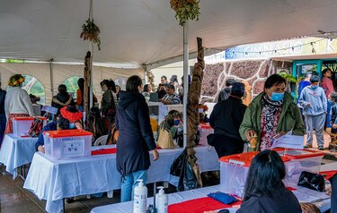 Pueblo rapa nui decide no reabrir la isla de Pascua al turismo