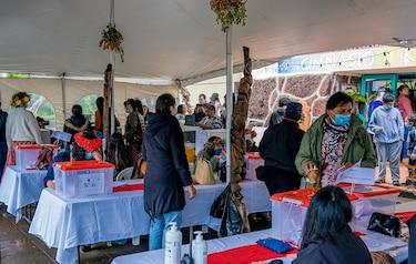 Pueblo rapa nui decide no reabrir la isla de Pascua al turismo