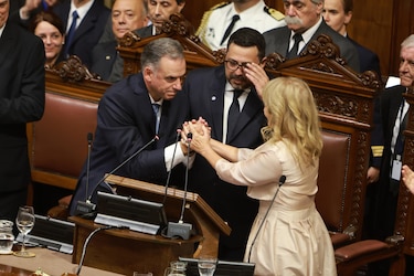 Yamandú Orsi es investido como nuevo presidente de Uruguay hasta 2030