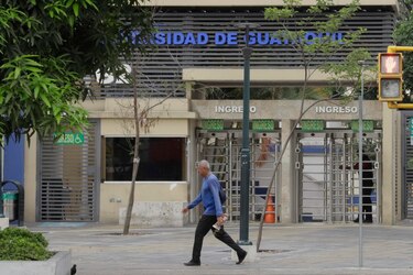 Familia, vivienda y automóvil, lo que más buscan proteger los ecuatorianos, según encuesta