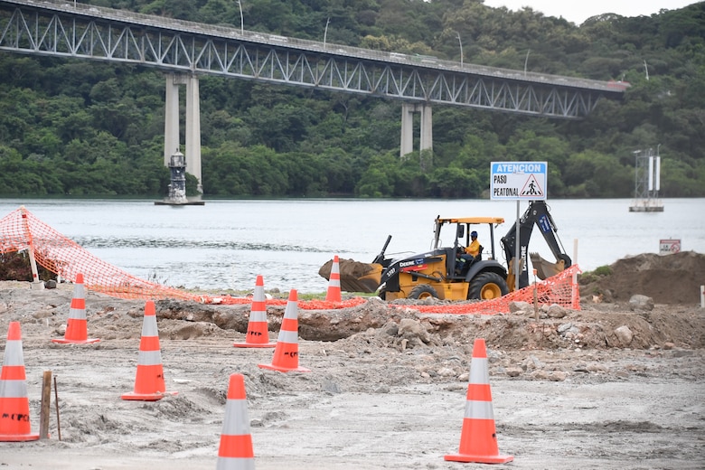 Cuarto Puente: excavaciones y fundaciones progresan de acuerdo al plan