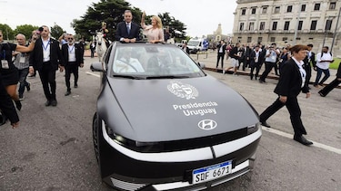 La ‘revolución silenciosa’ que lidera Uruguay con los autos eléctricos en América Latina