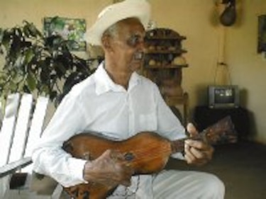 A ritmo de mejorana y socavón