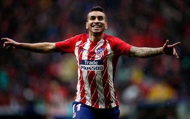 Atlético y Valencia siguen en la batalla por alcanzar al Barcelona